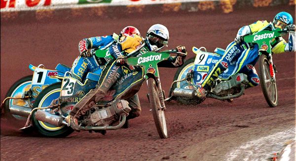 Speedway results, fixtures and standings.