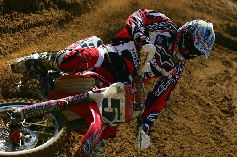 Carmichael wins Unadilla despite Stewart take-out.