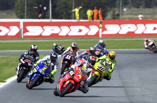 Norick Abe dies in road accident.