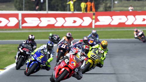 Norick Abe dies in road accident.