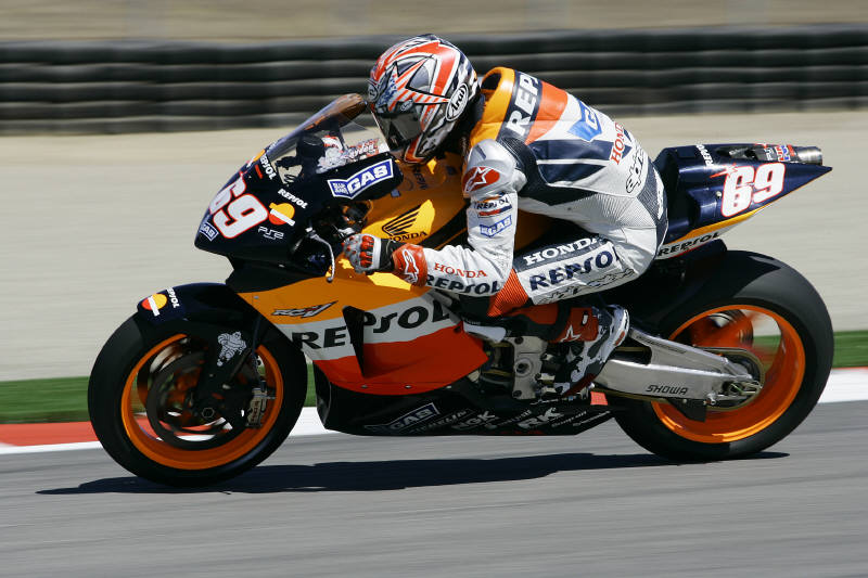 Press Snoop: Hayden on home pole, Lawson legend.