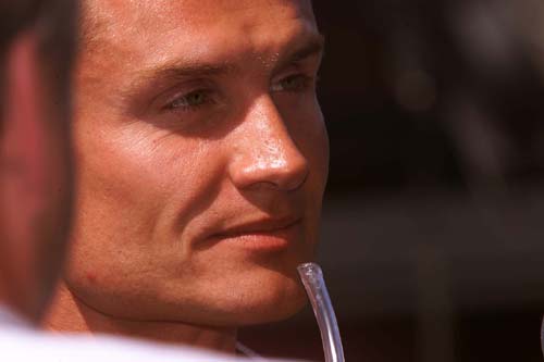 Hakkinen admits 2001 is a disaster.