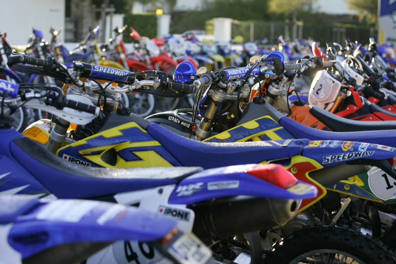 Ohlins back in Motocross grand prix