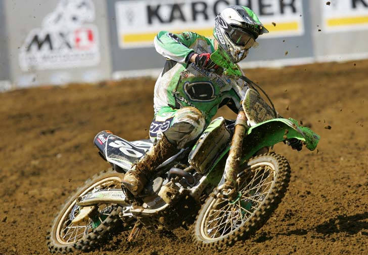 Brown signs for CAS Honda.