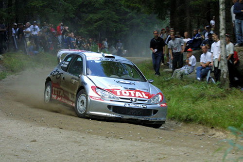 SS4 delayed: Spectator bitten by snake.