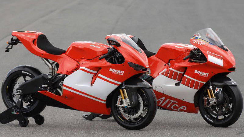 Ducati unveils Desmosedici road bike.
