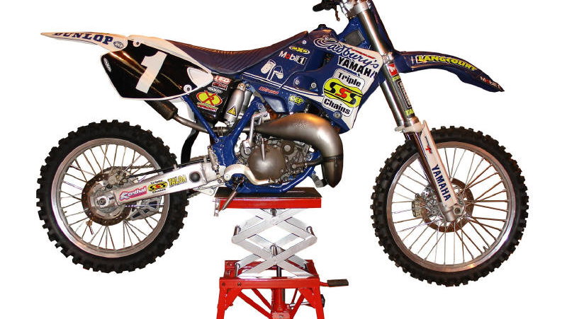 `Priceless` 1997 Yamaha stolen from display.