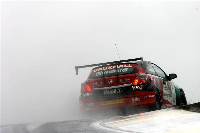 Plane beats car as Halfords challenge RAF.