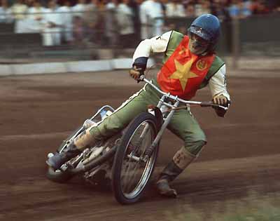 2002 Elite League preview.