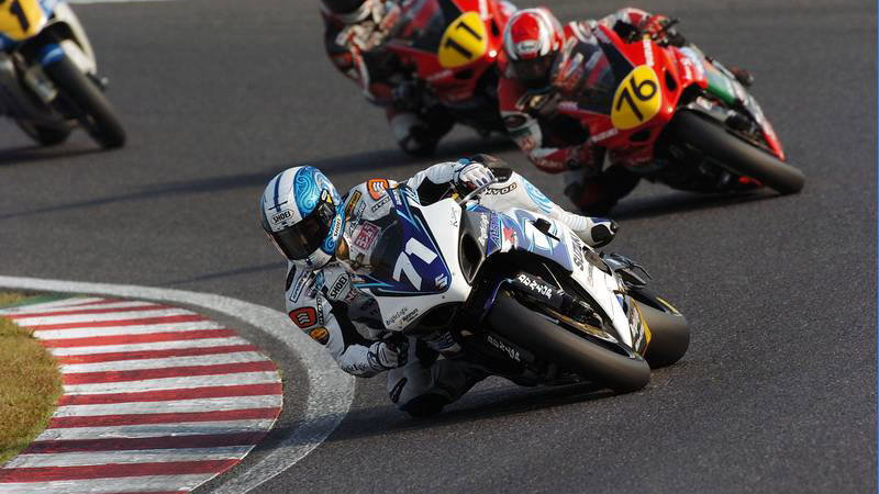 Kagayama wins Japanese Superbike finale.