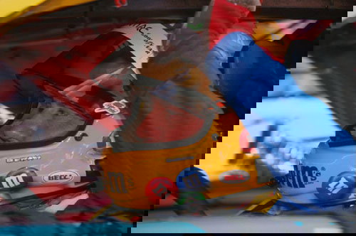 Kellogg's extends deal with Hendrick, Labonte.