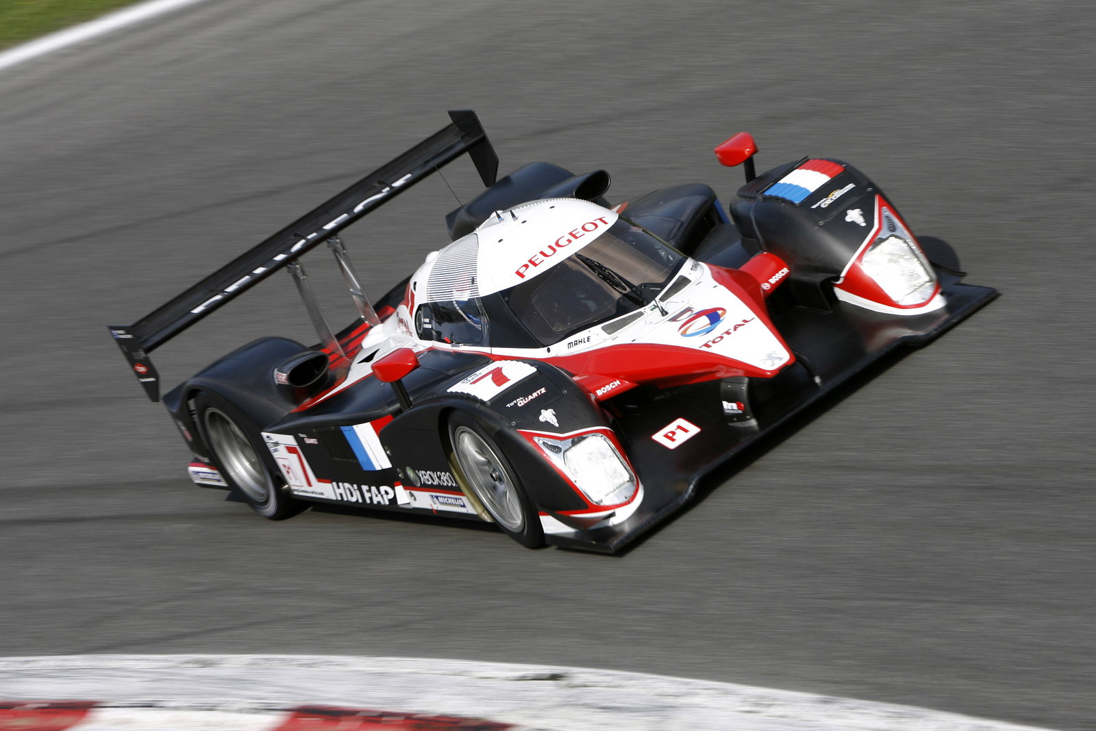 Courage takes steps toward Le Mans win.