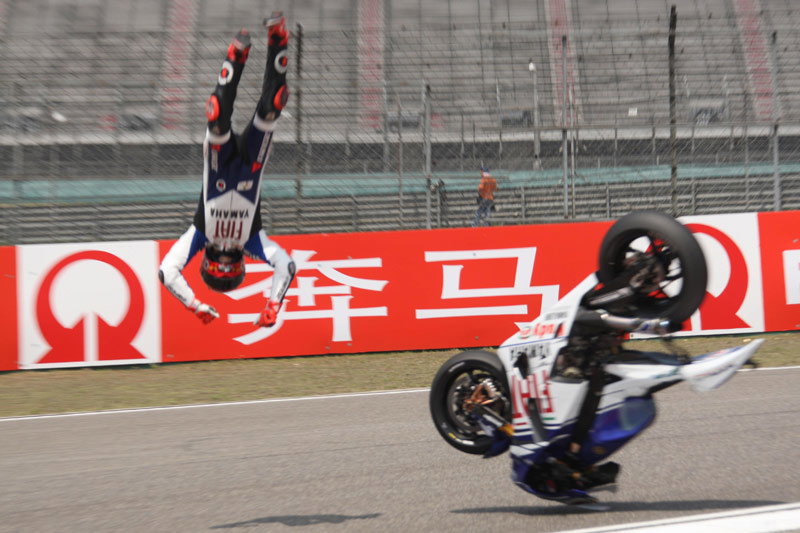 <I>Crash.net</I> review: Lorenzo`s biography.