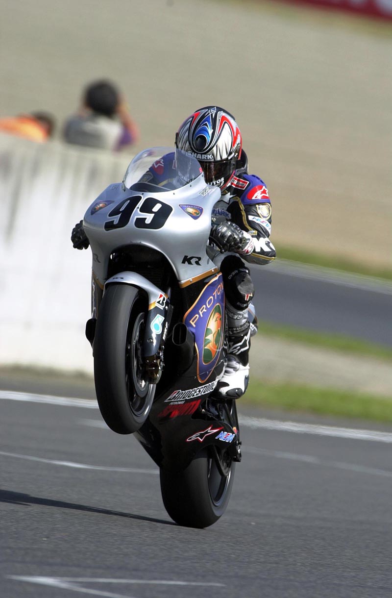 Ukawa leads V5 1-2-3-4 at Sepang.