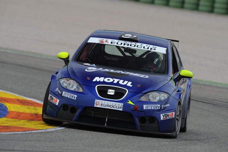 Bumper field for Touring Car Cup.
