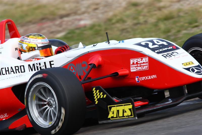Hulkenberg takes pole at Zolder.