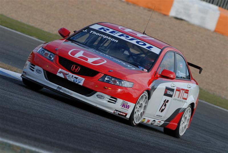 Bulgarian team set for WTCC bow.