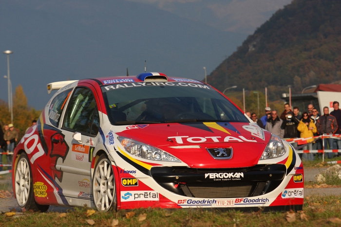 Alex Burns wins for RBF.