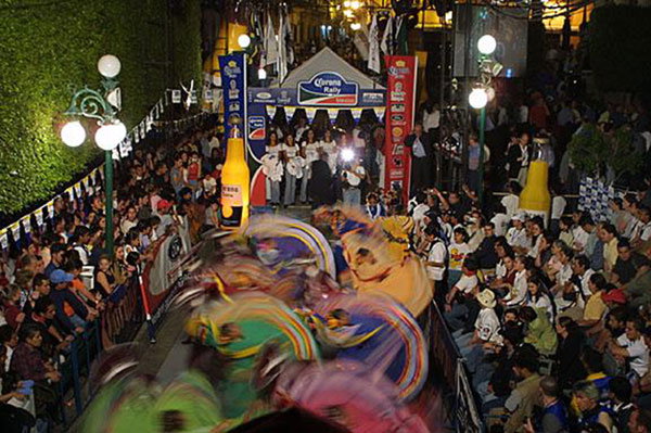 Peugeot 307 WRC receives FIA homologation.