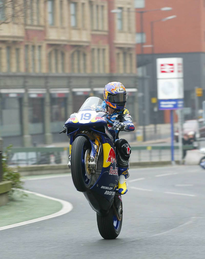 Superteen Champ impresses at first test.