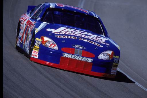 NetZero returns to #0 team for 2004.