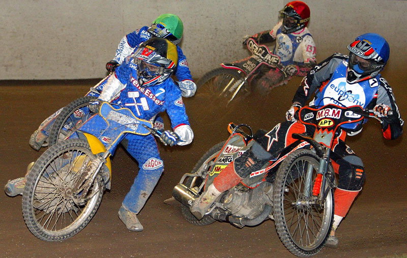 Venegas goes for seventh ICE title.