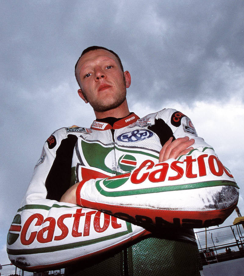 Heckles shines on BSB debut.