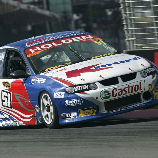 OzEmail Racing takes provisional front row.