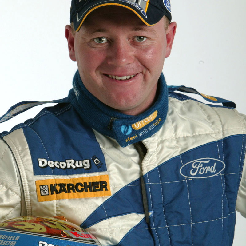 OzEmail Racing takes provisional front row.