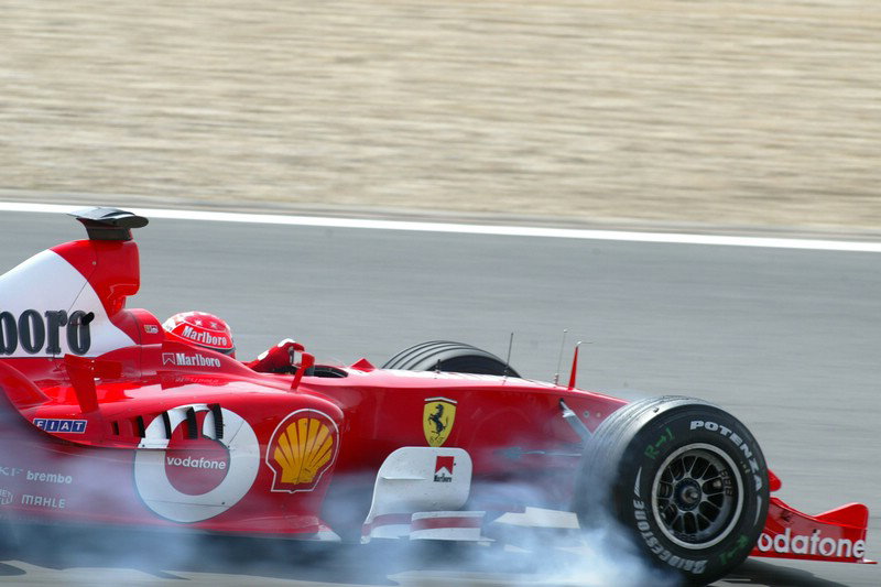 vd Garde `family` money buys into Spyker.