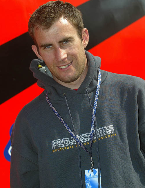 Reed re-signs with Yamaha.