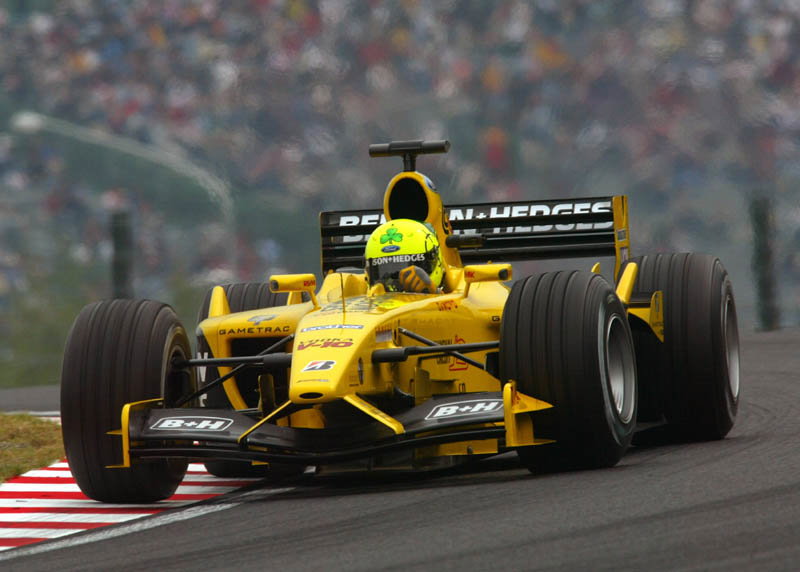 Renault to launch 2004 car today.