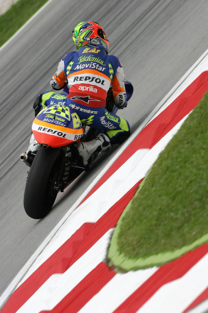 McWilliams: Back wheel 50kph faster than front.