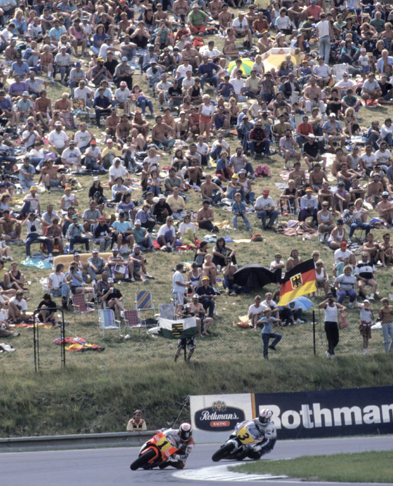 Ducati vs. jet fighter!