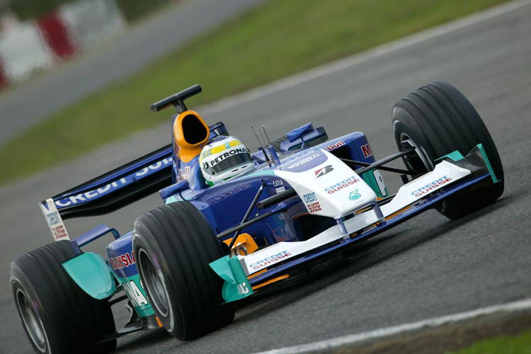 Ferrari to examine Williams' tusk nose design.