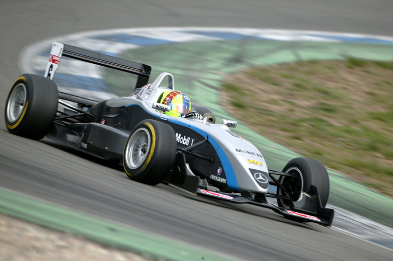 Piquet gets historic action at Goodwood.