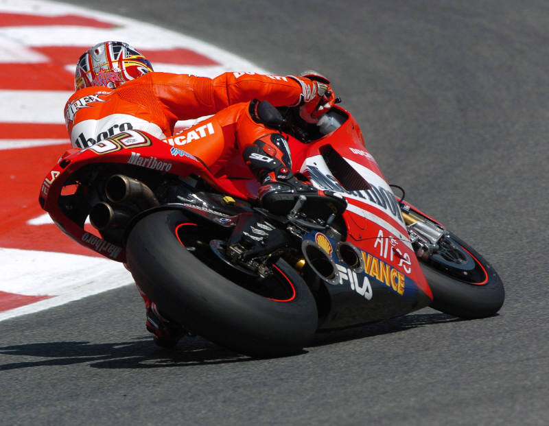 Assen wild-cards.