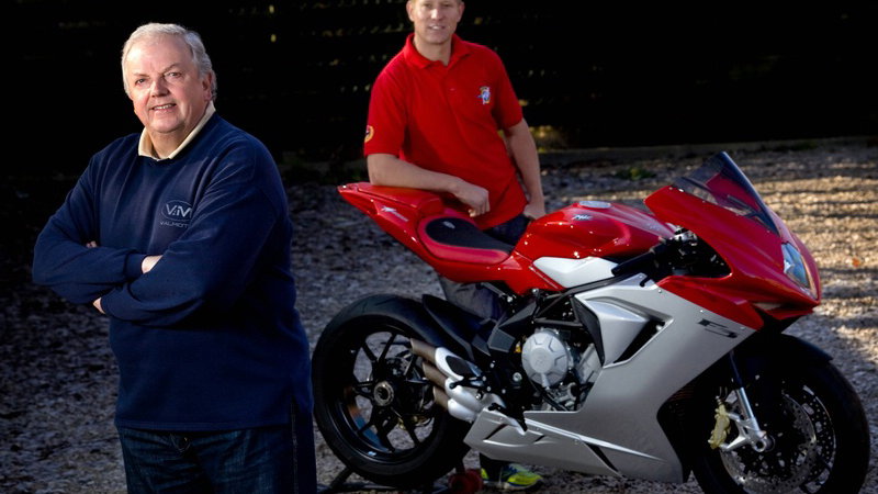 Gary Johnson joins Valentine and MV Agusta for TT