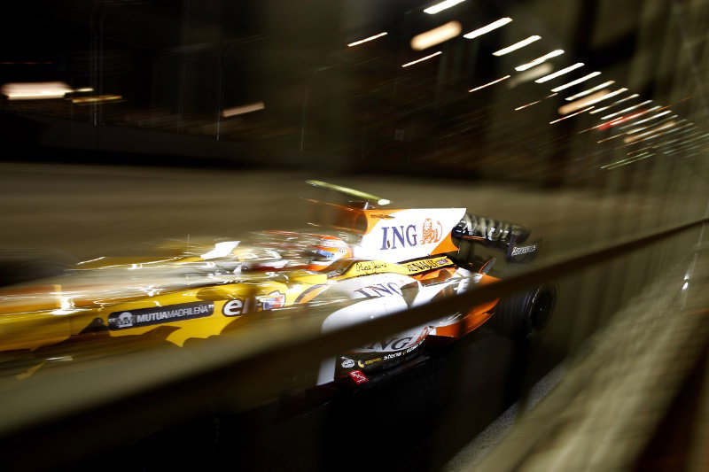 McLaren set to snap up Red Bull aero chief