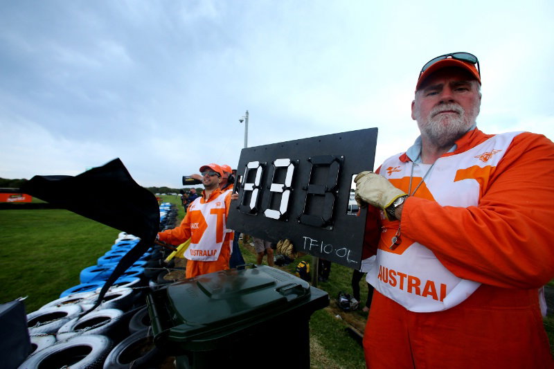 Japanese MotoGP: Rossi visits 'old friends' in Japan