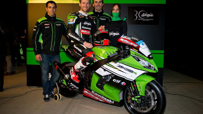 Kawasaki unveils Tom Sykes' 2014 WSBK machine