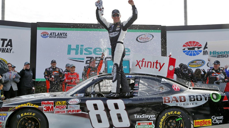 NASCAR Xfinity: Harvick wins Atlanta with ease - again