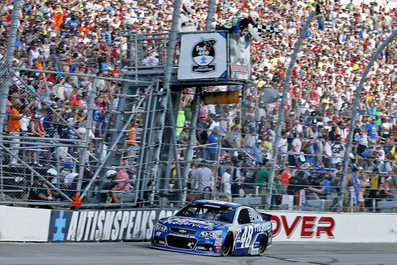NASCAR: Johnson makes it into double digits at Dover