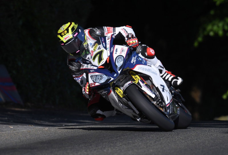 Martin, McGuinness get to grips with new Honda SP2