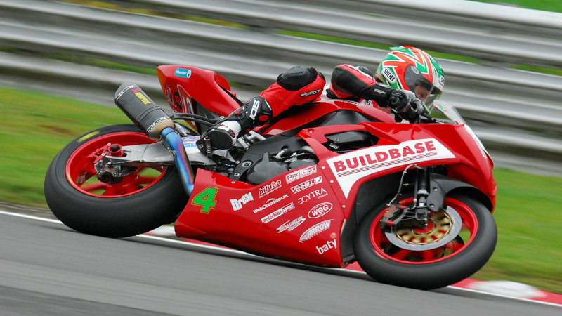 Buildbase Kawasaki signs Laverty, Jenkinson.