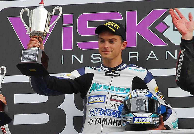 Richards crashes at Knockhill