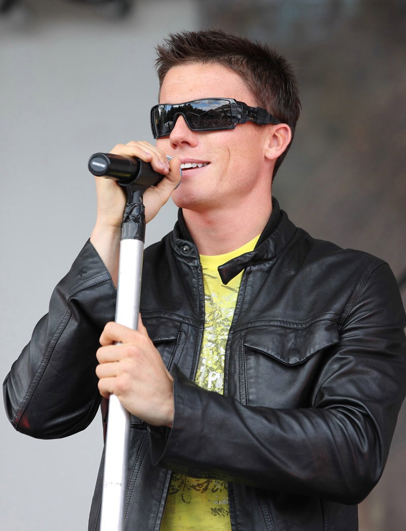 Lorenzo targets Le Mans podium.