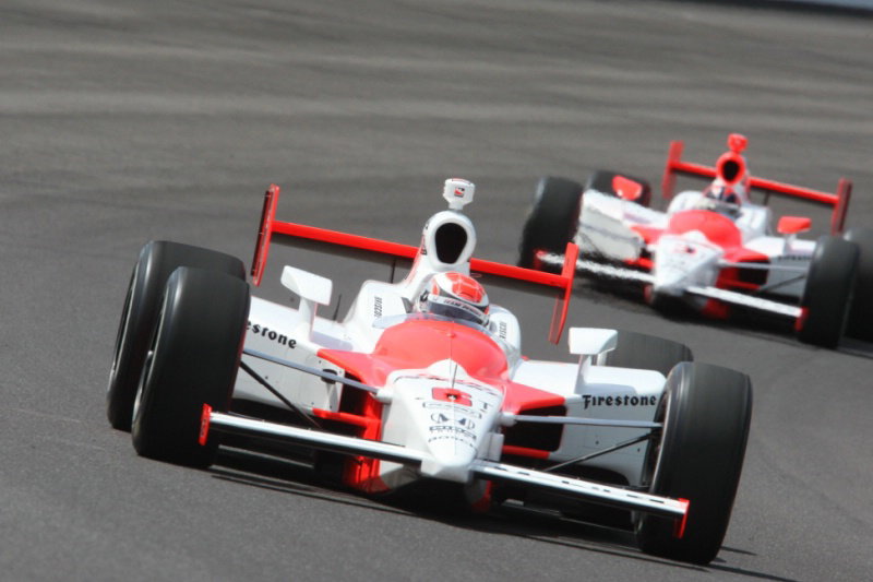 Meira suffers spinal injuries in Indy crash