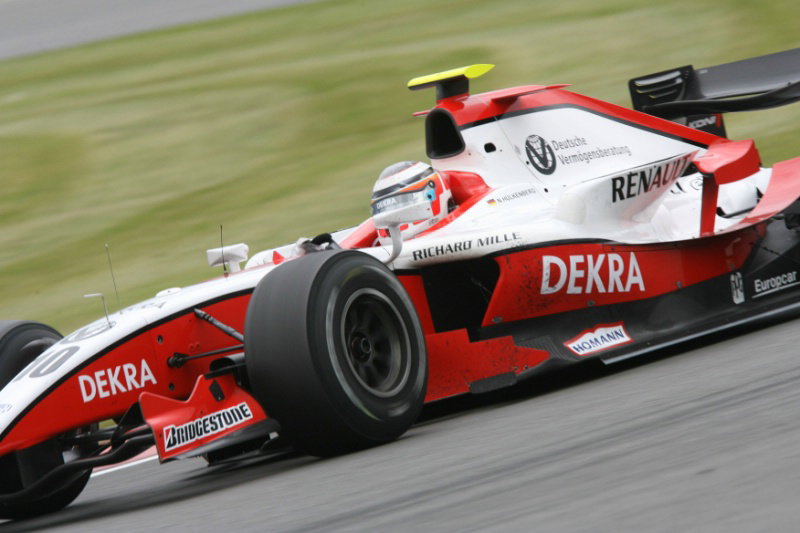 van der Garde snatches third win