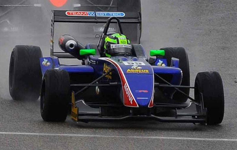 Gilmour returns to Australian F3 fray